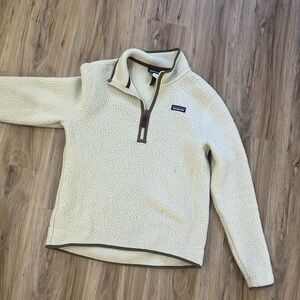 Patagonia Cream Fleece Womens medium